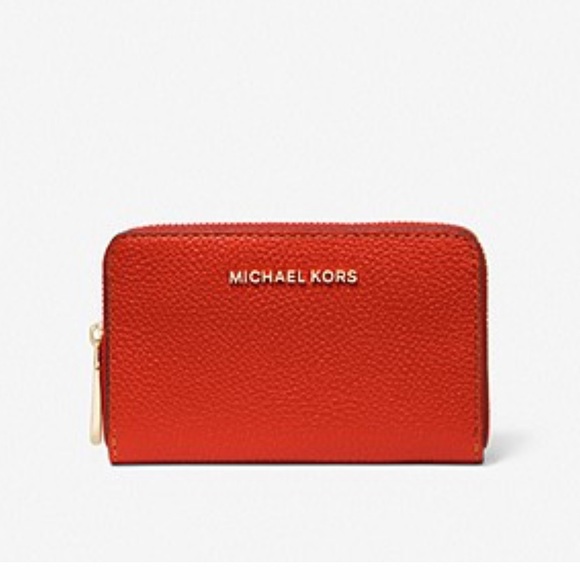 MICHAEL MICHAEL KORS
Small Pebbled Leather Wallet - Picture 1 of 7